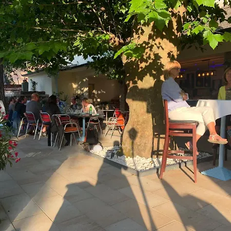 Burgfreiheit منزل للإقامة